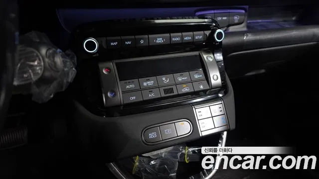 Hyundai Casper Electric — Фото автомобиля 24