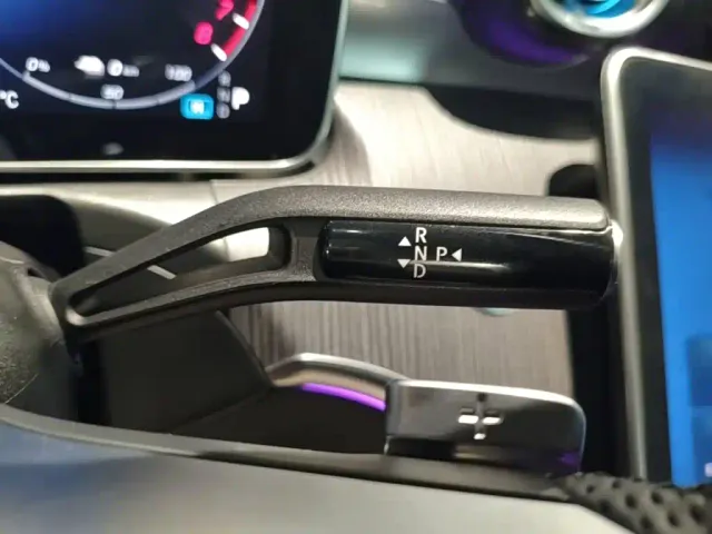 Mercedes-Benz C-Class — Фото автомобиля 13