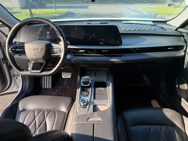 Chery Arrizo 8 — Фото автомобиля 10