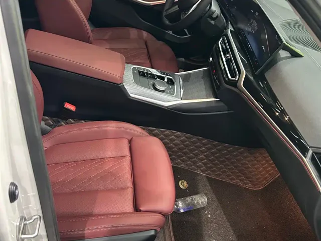 BMW 3 Series — Фото автомобиля 2