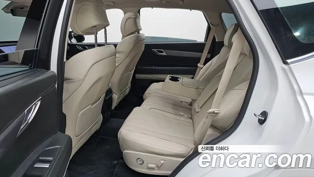 Genesis GV80 2.5T Бензин 2WD — Фото автомобиля 26