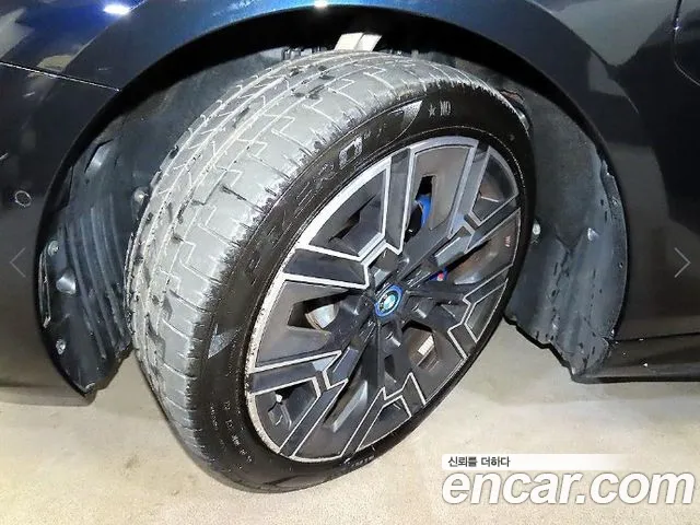 BMW 5-Series 5 серия (G60) — Фото автомобиля 20