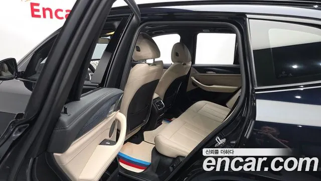 BMW iX3 G08 (2020–2024) — Фото автомобиля 16
