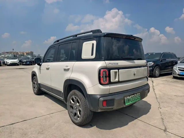 Baojun Yep Plus — Фото автомобиля 5