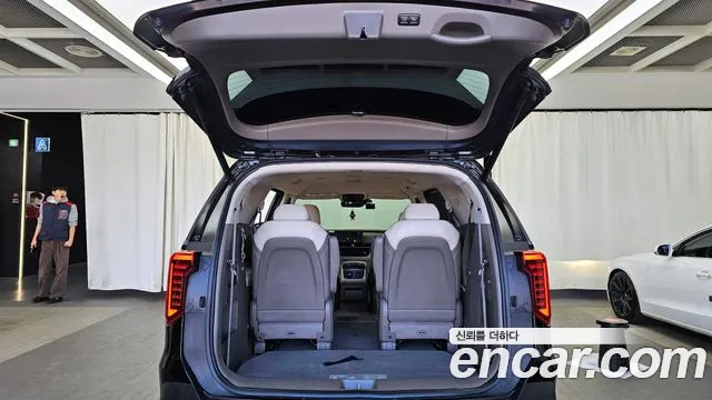 Kia Carnival 4th Gen — Фото автомобиля 20