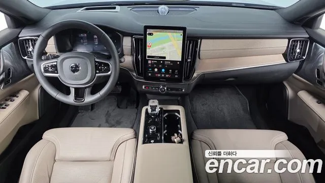 Volvo S90 — Фото автомобиля 7