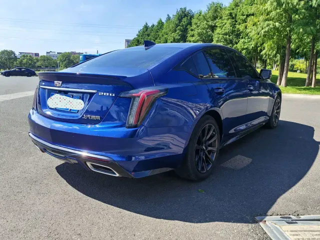 Cadillac CT5 — Фото автомобиля 12