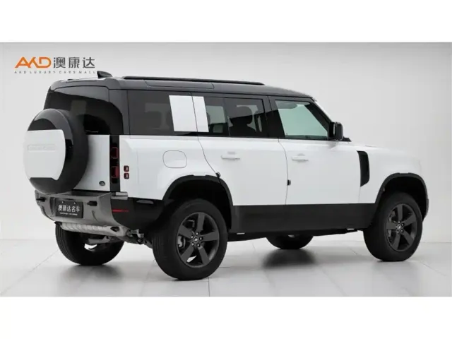 Land Rover Defender — Фото автомобиля 3