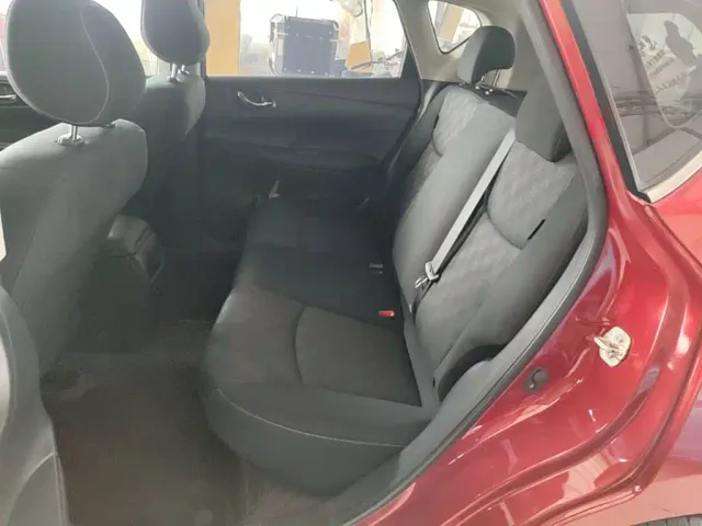 Nissan Tiida — Фото автомобиля 16