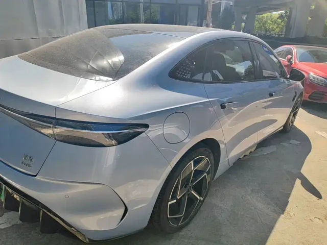 BYD Seal — Фото автомобиля 6