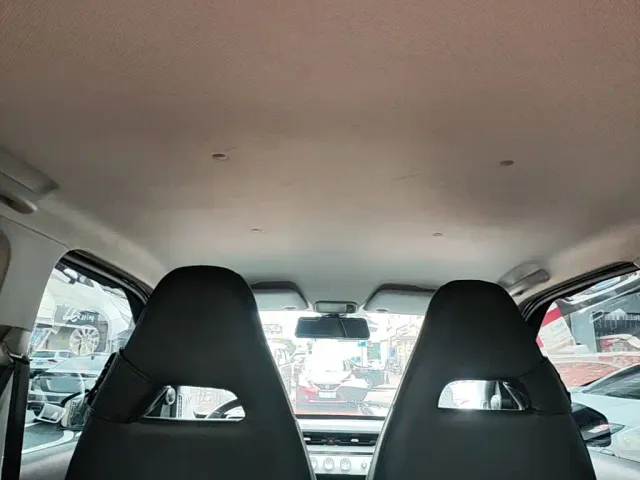 Wuling Hongguang Mini EV — Фото автомобиля 17