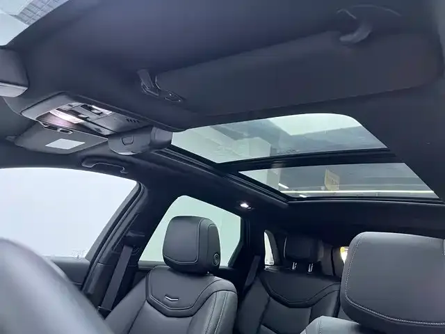 Cadillac XT5 — Фото автомобиля 10