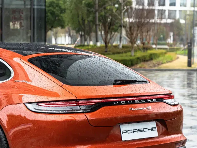 Porsche Panamera — Фото автомобиля 7