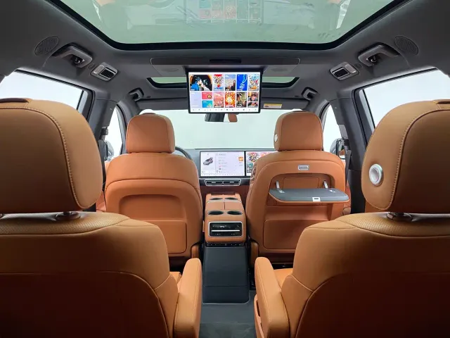 Li Auto L9 — Фото автомобиля 11