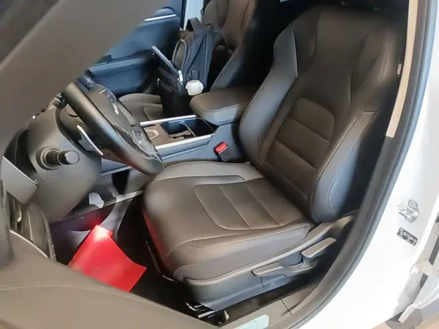 Haval H6 — Фото автомобиля 14
