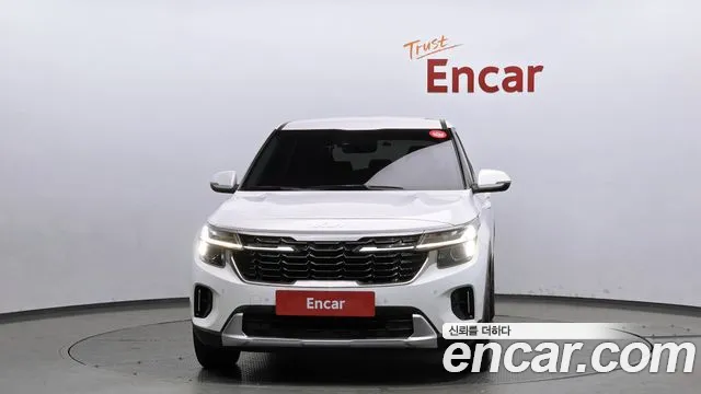 Kia Seltos Бензин 1.6 турбо 2WD — Фото автомобиля 3