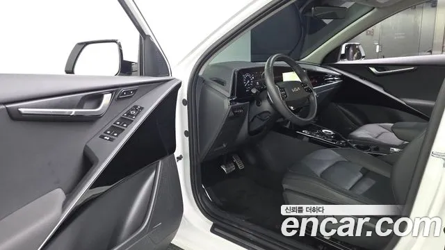Kia Niro The All New — Фото автомобиля 10