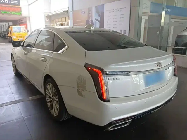 Cadillac CT6 — Фото автомобиля 4