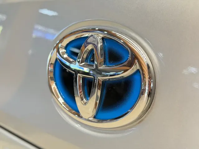 Toyota Frontlander — Фото автомобиля 11