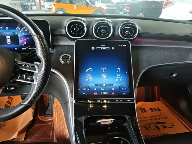 Mercedes-Benz C-Class — Фото автомобиля 12