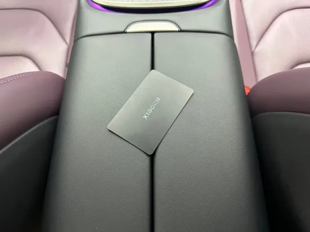 Xiaomi SU7 — Фото автомобиля 17
