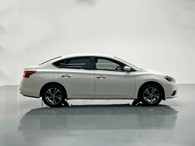 Nissan Sylphy — Фото автомобиля 7
