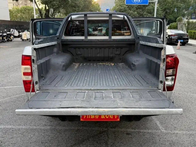 Isuzu Lingtuo — Фото автомобиля 16
