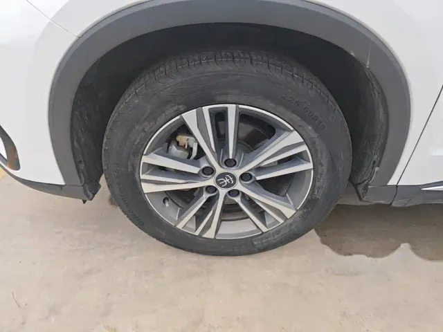 BYD Song Pro — Фото автомобиля 22