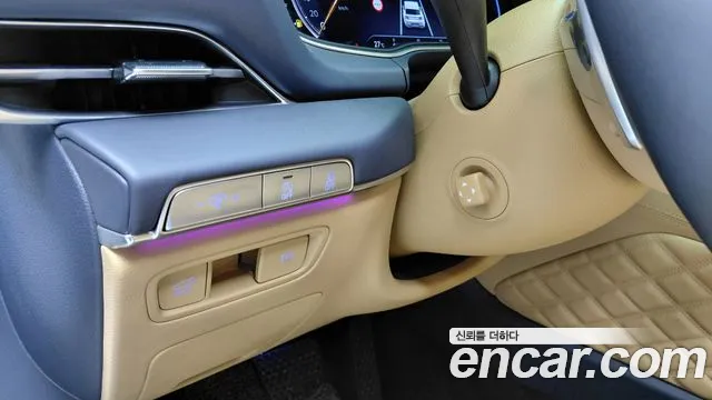 Genesis GV80 — Фото автомобиля 27