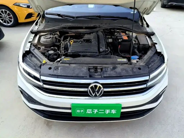 Volkswagen Bora — Фото автомобиля 19