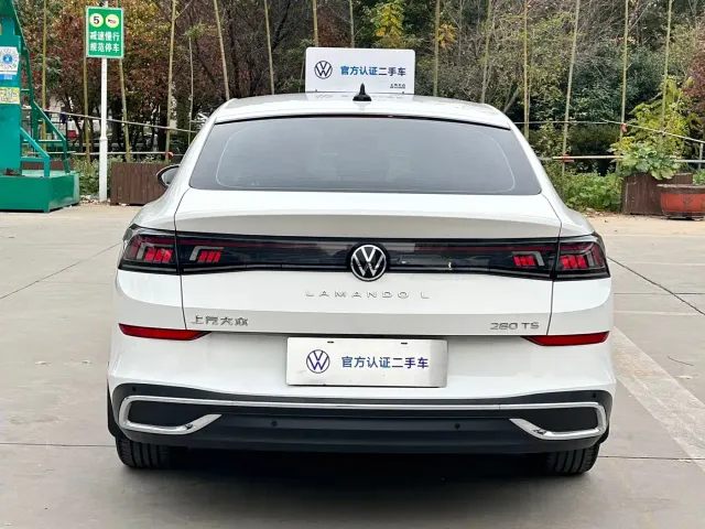 Volkswagen Lamando — Фото автомобиля 8