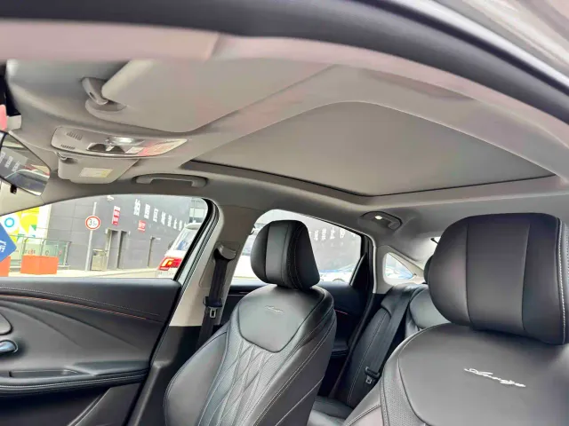 Chery Arrizo 8 — Фото автомобиля 9