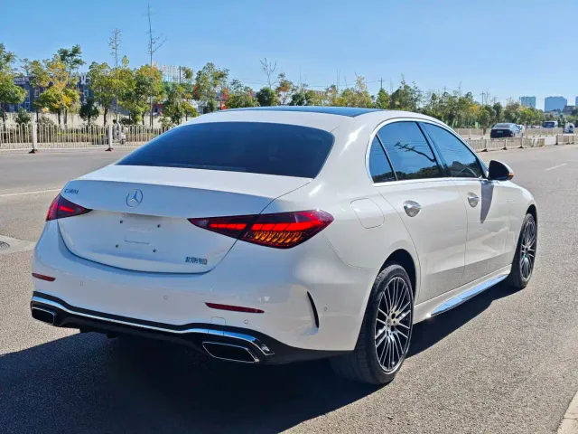 Mercedes-Benz C-Class — Фото автомобиля 7