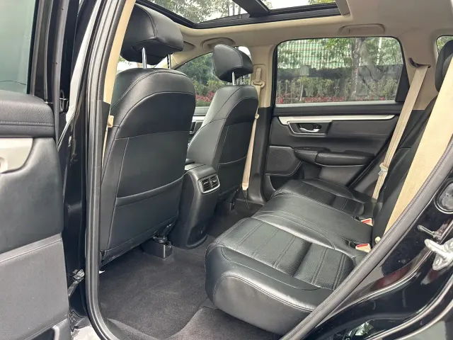 Honda CR-V — Фото автомобиля 9