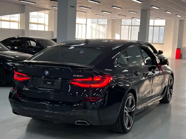 BMW 6 Series Gran Turismo — Фото автомобиля 9