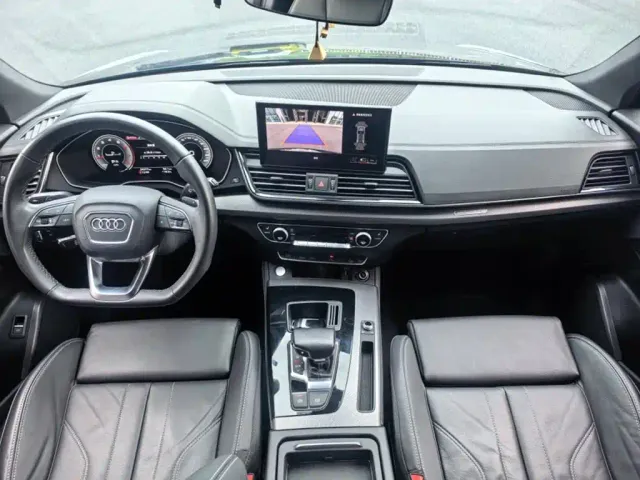 Audi Q5L — Фото автомобиля 4