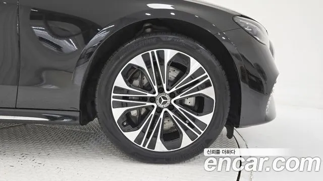 Mercedes-Benz E-Class E-класс W214 — Фото автомобиля 5