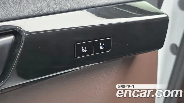 Hyundai Grandeur GN7 — Фото автомобиля 18