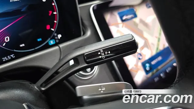 Mercedes-Benz E-Class — Фото автомобиля 9