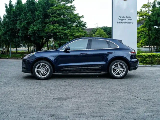 Porsche Macan — Фото автомобиля 14