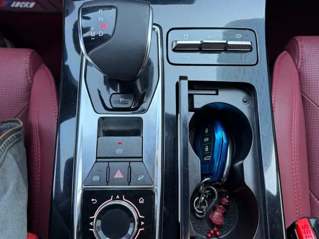 Jetour X70 Plus — Фото автомобиля 10