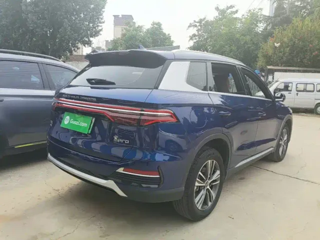 BYD Song Pro — Фото автомобиля 6