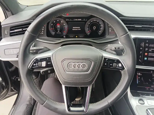Audi A6L — Фото автомобиля 10