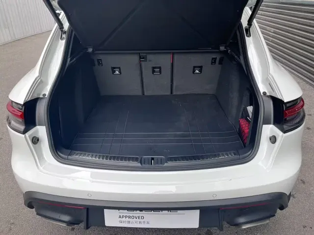 Porsche Macan — Фото автомобиля 15