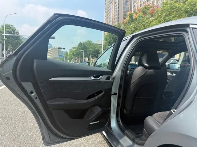 Geely Xingrui — Фото автомобиля 11