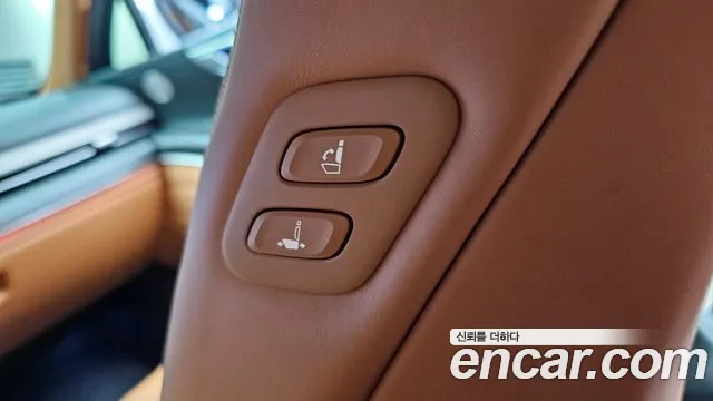 Genesis GV80 — Фото автомобиля 16