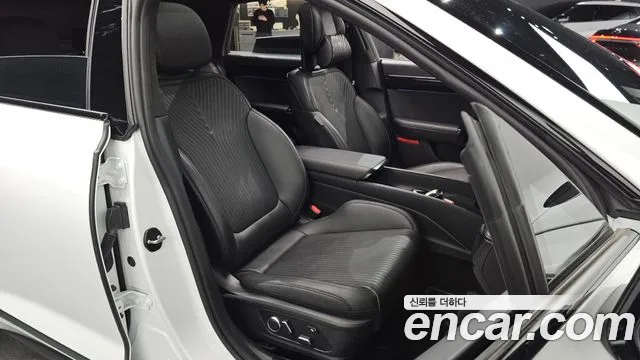 Hyundai Grandeur GN7 — Фото автомобиля 16