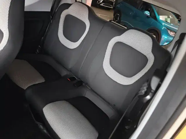Wuling Hongguang Mini EV — Фото автомобиля 16