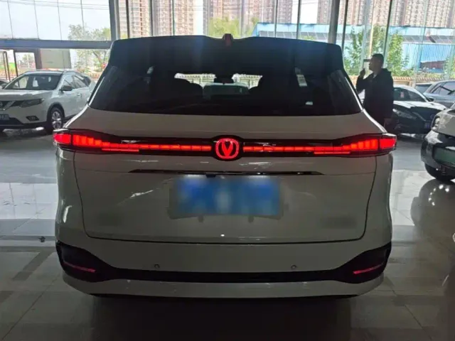 Changan CS75 Plus — Фото автомобиля 5