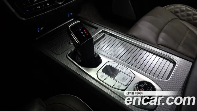 KG_Mobility_Ssangyong Rexton All Rexton Дизель 2.2 4WD — Фото автомобиля 9